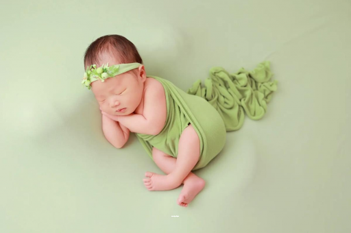 邓州宝宝下眼袋发青的原因